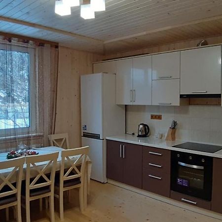 Котедж Під Горою Tatariv Extérieur photo