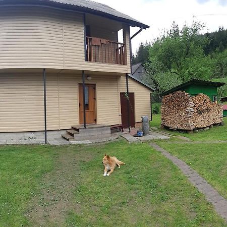 Котедж Під Горою Tatariv Extérieur photo